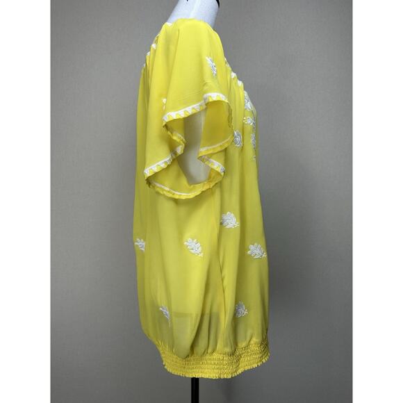 Torrid Yellow Smocked Floral Chiffon Short Sleeve Blouse Plus Size 1 - Picture 5 of 14